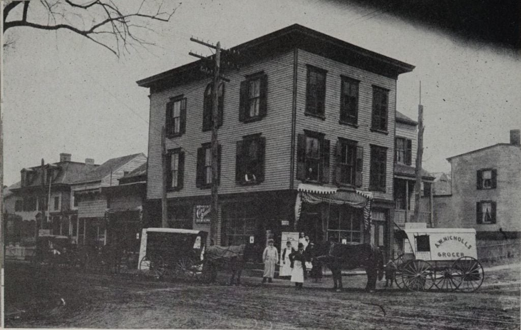 Ossining New York, Northeast corner of Spring Street and Broad Avenue