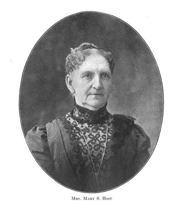 Genealogies of the Town of Goffstown New Hampshire 16 Mrs. Mary S Hoit of Goffstown, New Hampshire