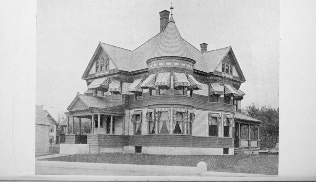 House of Eleazer Frank Baker in Pembroke, New Hampshire